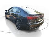Used 2023 Kia Forte LXS image 2
