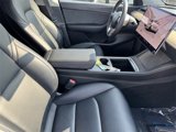 Used 2022 Tesla Model Y Long Range image 6