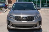Used 2019 Kia Sorento LX w/ LX Convenience Package image 3