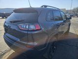 Used 2023 Jeep Cherokee Altitude Lux image 5