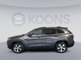 Used 2021 Jeep Cherokee Limited image 2