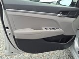 Used 2020 Hyundai Elantra SE image 4