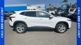 New 2025 Chevrolet Trax LS w/ LS Convenience Package image 2