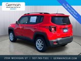 Used 2020 Jeep Renegade Latitude w/ Cold Weather Group image 3