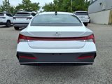 New 2025 Hyundai Elantra SE image 4