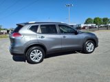 Used 2015 Nissan Rogue SV image 4