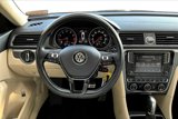 Used 2017 Volkswagen Passat 1.8T R-Line image 5