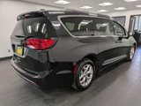 Used 2020 Chrysler Pacifica Touring-L Plus w/ Tire & Wheel Group image 4
