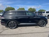 Used 2021 Lincoln Aviator Reserve w/ Equipment Group 202A image 2