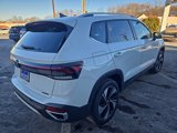 New 2025 Volkswagen Taos SE image 5