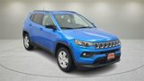 Used 2022 Jeep Compass Latitude image 2