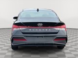 Used 2025 Hyundai Elantra SE image 6
