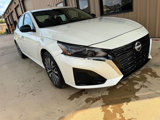 Used 2025 Nissan Altima 2.5 SV image 2