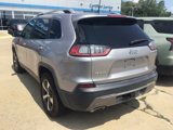 Used 2019 Jeep Cherokee Limited w/ Luxury Group image 4