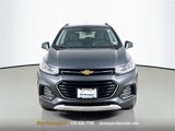 Used 2018 Chevrolet Trax LT w/ LT Convenience Package image 2