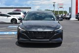 Used 2022 Hyundai Elantra SEL w/ Convenience Package image 2