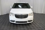 Used 2016 Chrysler Town & Country Touring image 2