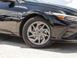 New 2025 Hyundai Elantra Blue image 3