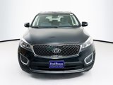 Used 2017 Kia Sorento LX w/ LX Convenience Package image 2