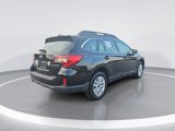 Used 2017 Subaru Outback 2.5i image 3