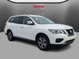 Used 2019 Nissan Pathfinder SV image 3