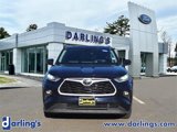 Used 2020 Toyota Highlander XLE image 2