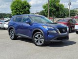 Used 2022 Nissan Rogue SV image 2