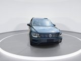 Used 2021 Volkswagen Tiguan SE w/ Panoramic Sunroof Package image 3