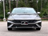 Used 2024 Hyundai Elantra SEL image 3