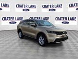 Used 2021 Kia Sorento LX image 2