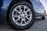 Used 2021 Chevrolet Equinox LT image 2