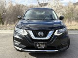 Used 2018 Nissan Rogue S image 2