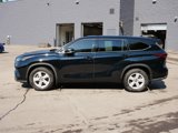 Used 2022 Toyota Highlander L image 4