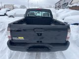 Used 2011 Toyota Tacoma 4x4 Regular Cab image 4