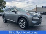 Used 2022 Nissan Rogue SV image 2