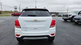 Used 2022 Chevrolet Trax LT w/ LT Convenience Package image 6