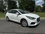 Used 2022 Hyundai Accent SE image 2