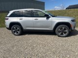 Used 2022 Jeep Grand Cherokee Limited 4xe image 2