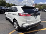 Used 2021 Ford Edge Titanium image 6