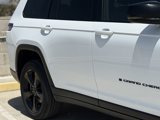 Used 2022 Jeep Grand Cherokee L Laredo image 5