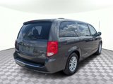 Used 2019 Dodge Grand Caravan SXT image 3