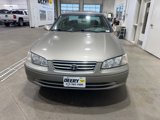 Used 2000 Toyota Camry image 2