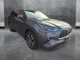 Used 2021 Toyota Highlander XLE image 3