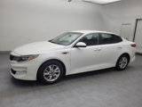 Used 2018 Kia Optima LX image 2