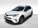 Used 2018 Toyota RAV4 LE image 3