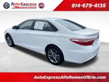 Used 2015 Toyota Camry SE image 5