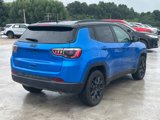 Used 2024 Jeep Compass Latitude w/ Altitude Special Edition image 3