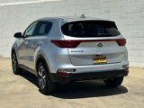 Used 2022 Kia Sportage LX image 4