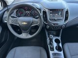 Used 2018 Chevrolet Cruze LT w/ Convenience Package image 5