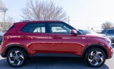 Used 2022 Hyundai Venue Limited image 5